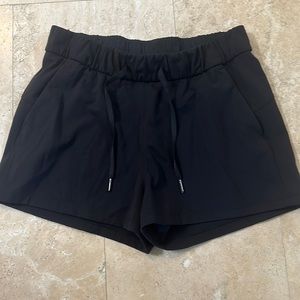 Lululemon size 8 black shorts